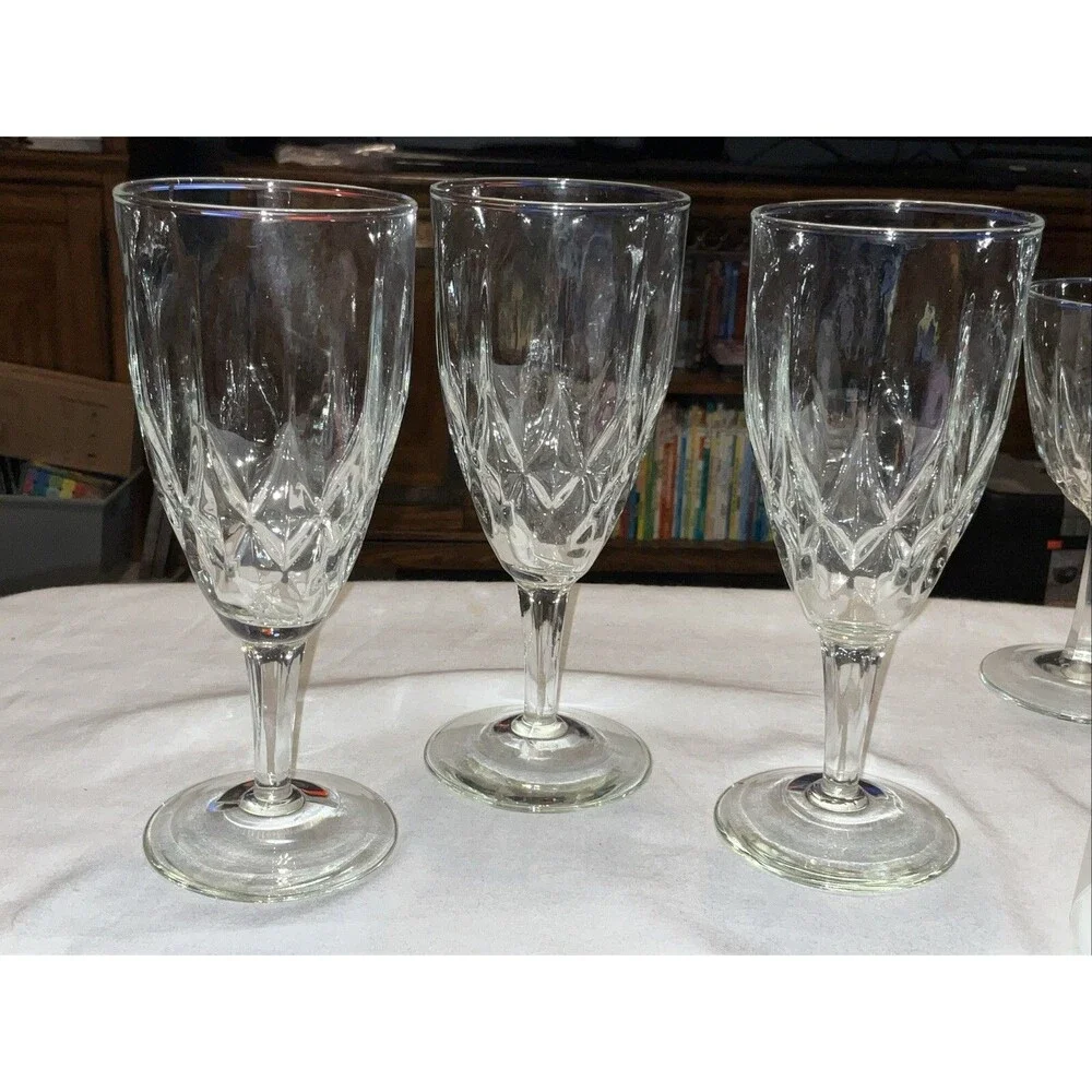 Anchor Hocking Glass CROWN POINT Diamond Champagne Footed Tumbler Goblet 1970’s